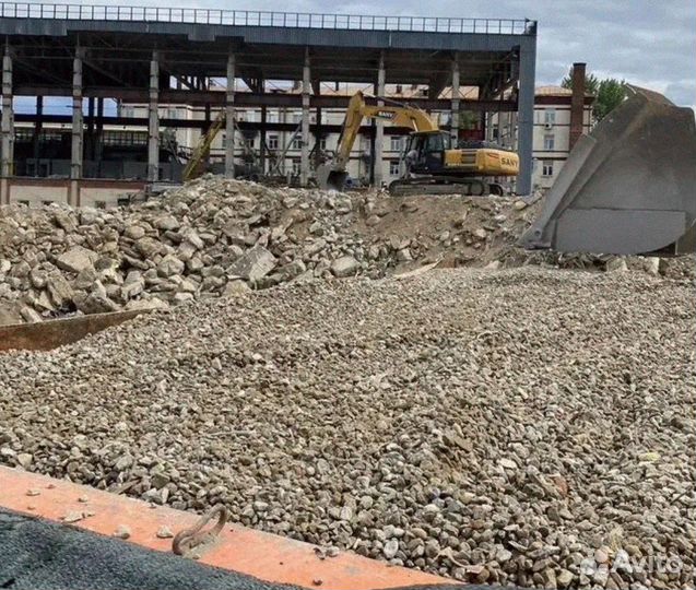 Щебень вторичный, бетонный бой