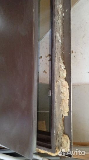 Металлическая дверь бу