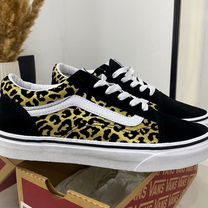 vans leopard