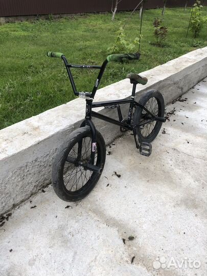 Трюковой велосипед bmx