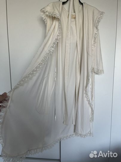 Фирменный халат M