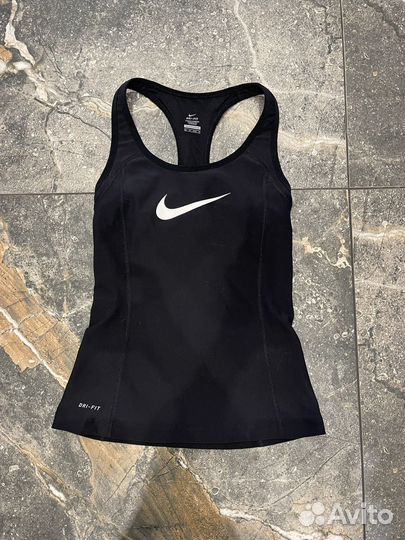 Топ женский nike