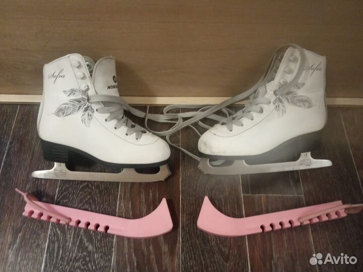 Коньки фигурные