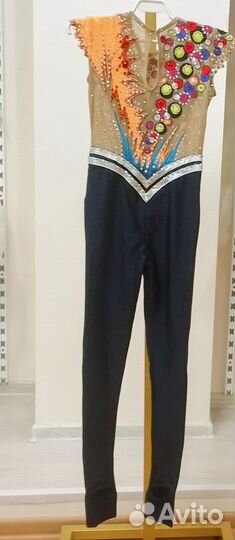 Купальник для художественной гимнастики