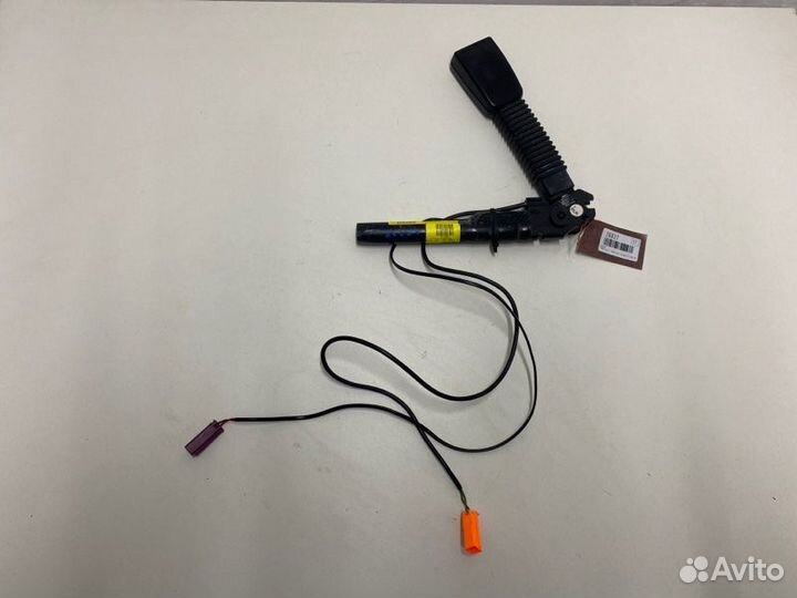 Ответная часть ремня безопасности Ford Focus Ii