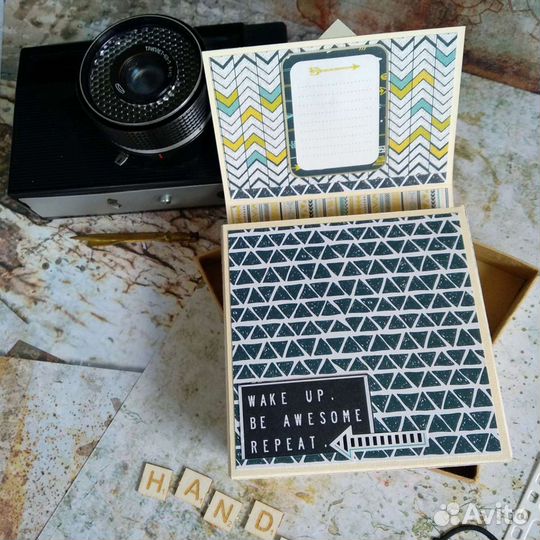 Коробочка для небольшого подарка тренеру, учителю