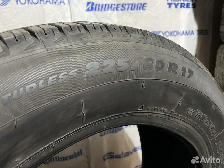Michelin X-Ice 225/60 R17