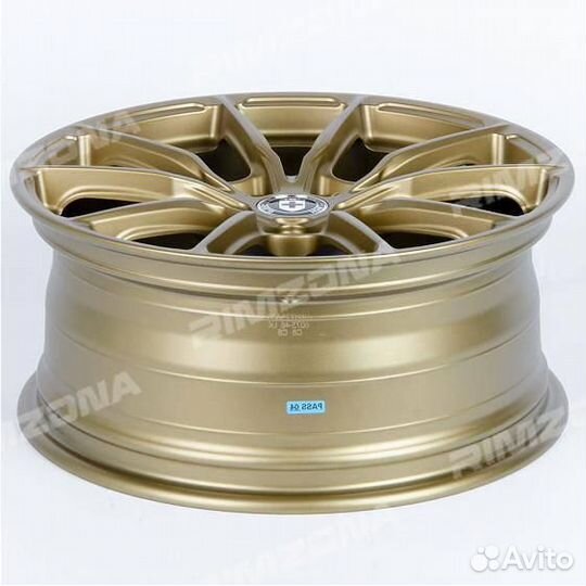 Литой диск HRE R17 5x114.3