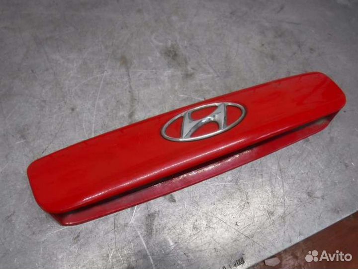 Накладка двери багажника Hyundai Getz G4EE 2009