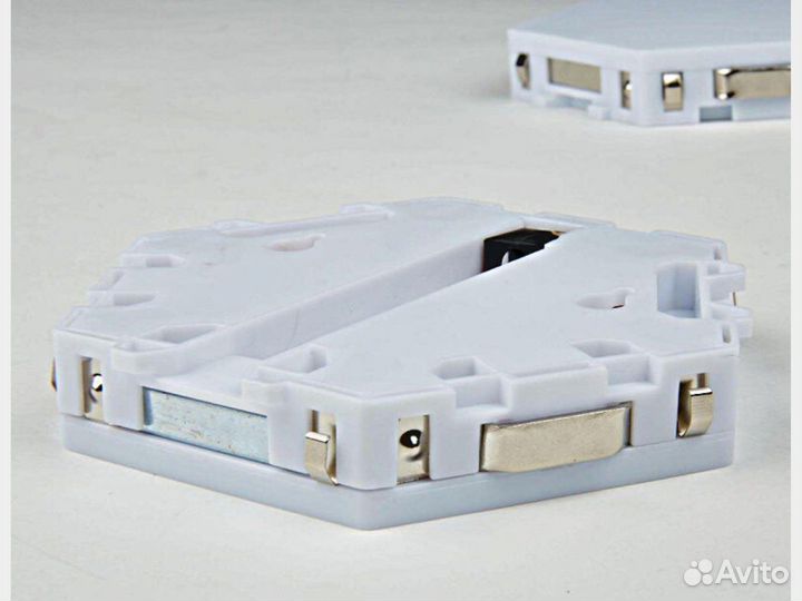 Набор из 4 модульных светодидных светильников