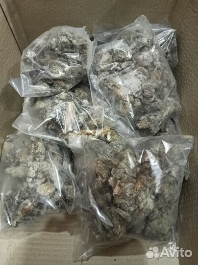 Смола кедровая неочищенная