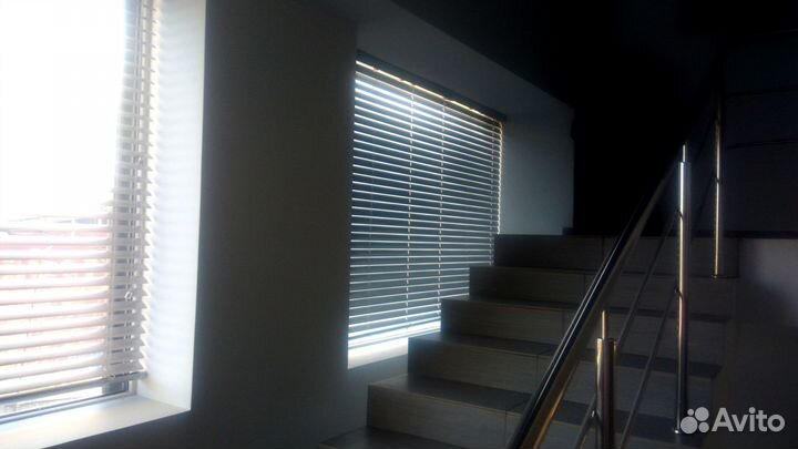 Жалюзи и рулонные шторы с установкой