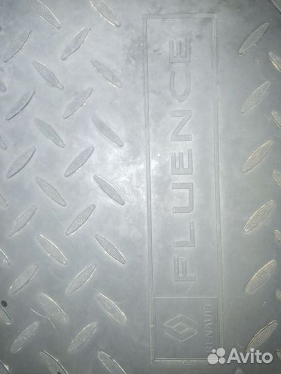 Автомобильные коврики резиновые бу