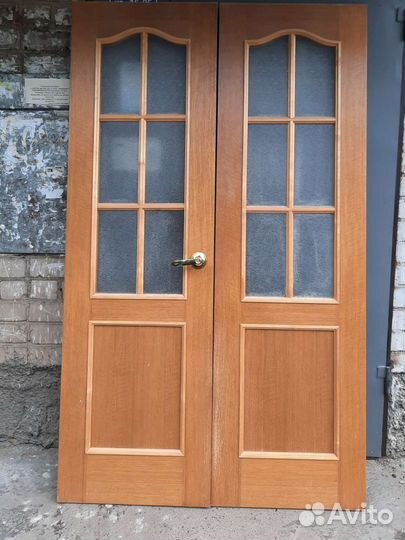 Дверь межкомнатная со стеклом бу