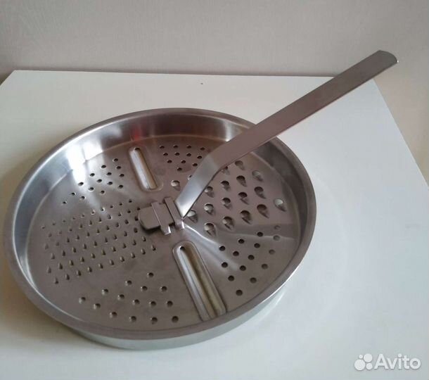 Тёрка с держателем новая диаметр 20.5