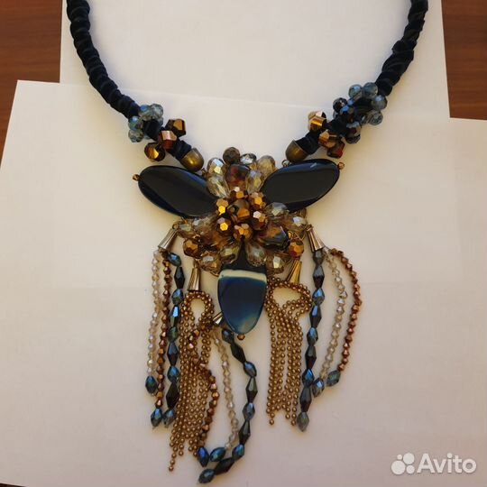 Колье(бижутерия)