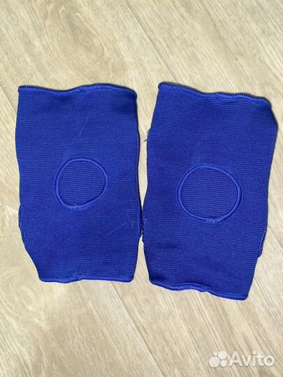 Наколенники для волейбола asics