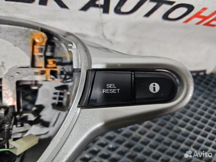 Кнопки руля Honda Civic FD1 R18 2006