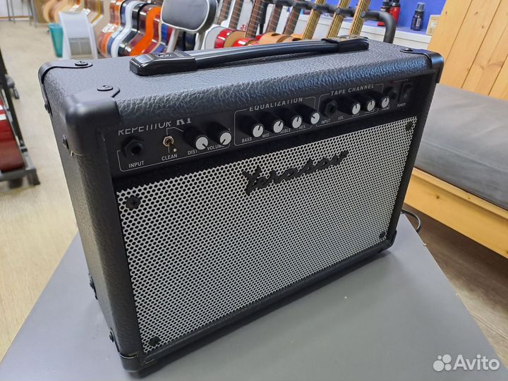 Комбоусилитель Yerasov 10Вт