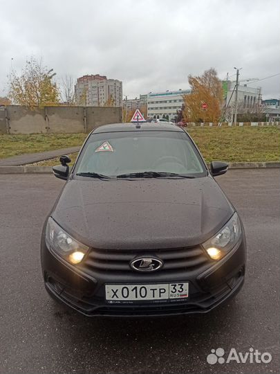 Инструктор по вождению механика категории В