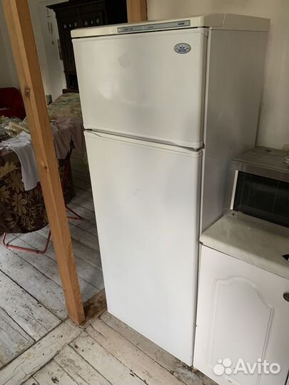 Холодильник атлант двухкамерный