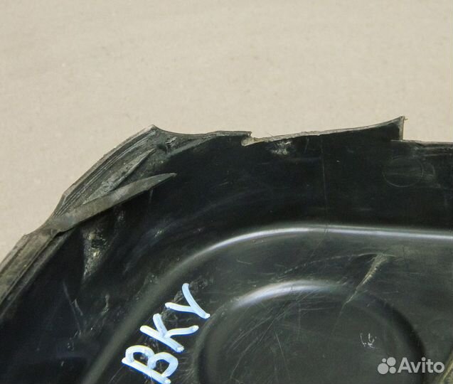 Кожух ремня грм VW Polo 3 1.4 (дефект)