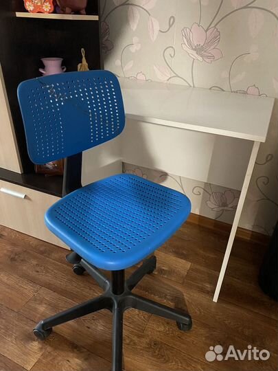 Стол письменный