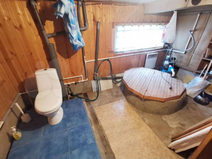 Дом 100 м² на участке 6 сот.