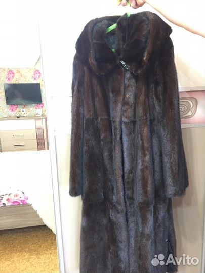 Продам норковую шубу