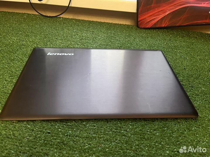 Крышка матрицы Lenovo z570