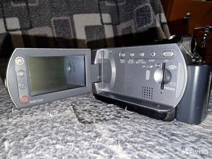 Видеокамера sony handycam из 2007