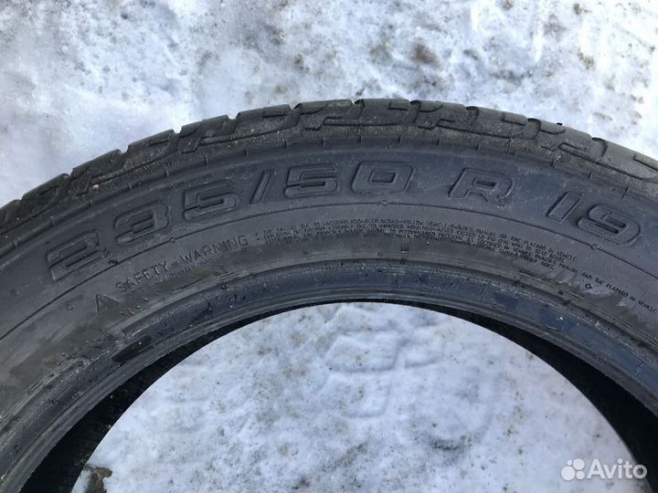 Continental ContiCrossContact UHP 235/50 R19