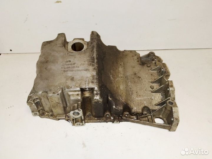 Масляный поддон Audi A4 B7