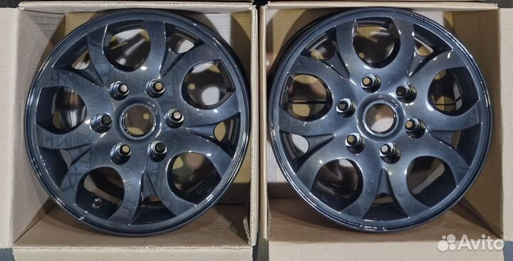 Оригинал Hyundai Grand Starex R16 6x139,7