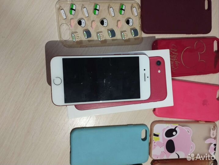 Телефон iPhone 7