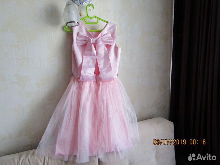 Нарядное платье