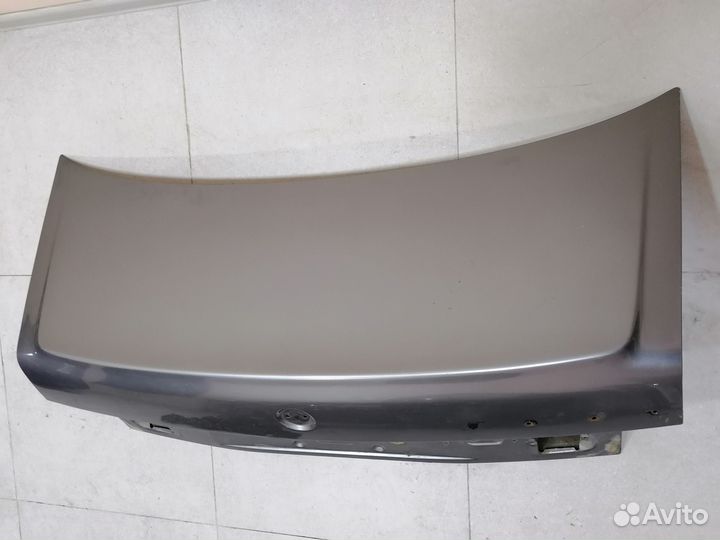 Крышка багажника VW Passat B3 ABS 1.8 1988-1993