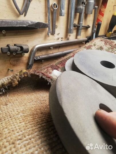 Круг абразивный резиновый