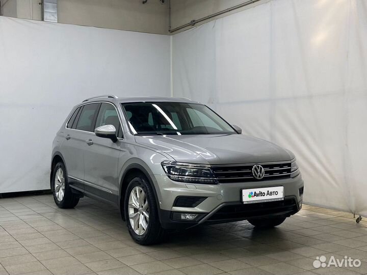 Volkswagen Tiguan 2.0 AMT, 2018, 53 000 км