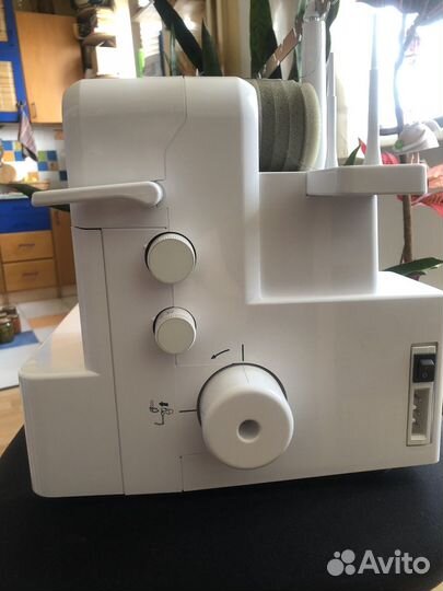 Швейная машина Brother innov is