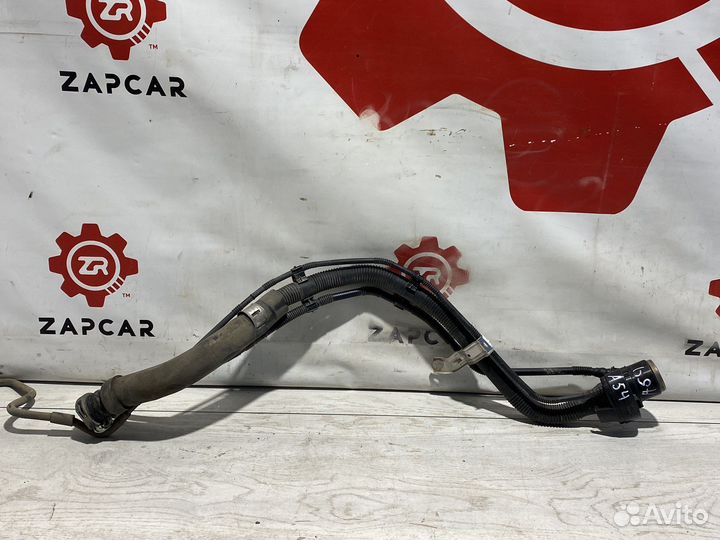 Toyota Rav4 XA50 Горловина топливного бака