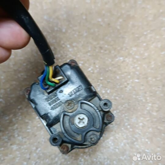 Корректор фары Субару Легаси 2