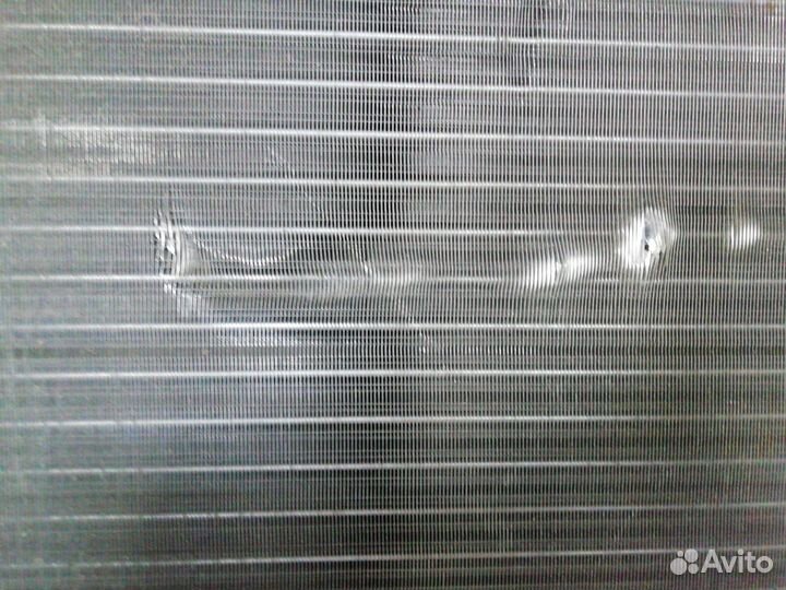 Радиатор охлаждения 1K0 121 253 AA