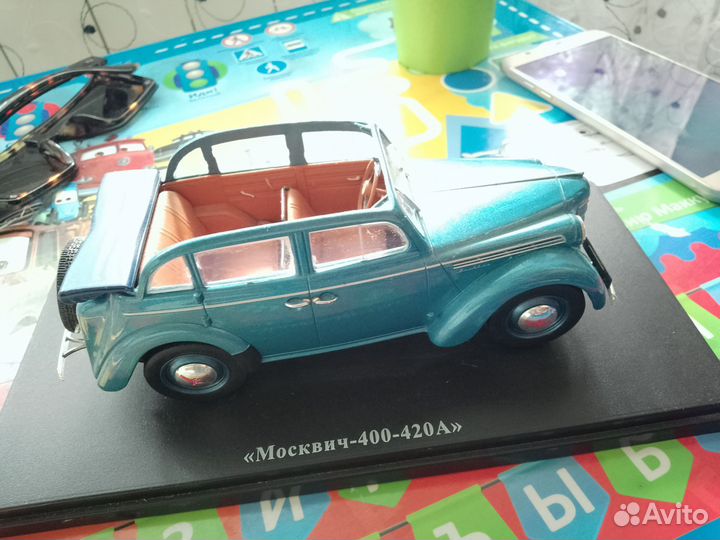 Модель автомобиля 1:24