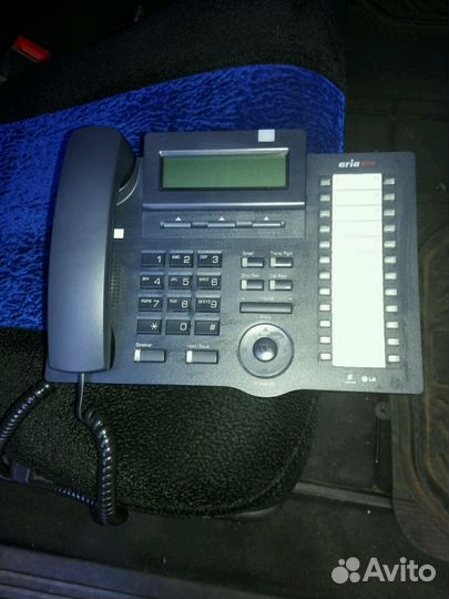 Телефон LG aria soho