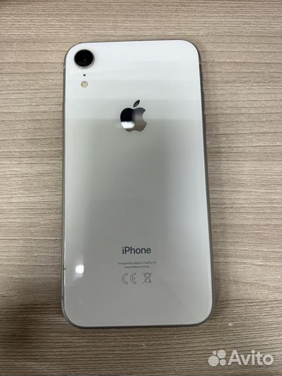 Смартфон apple iPhone XR 64