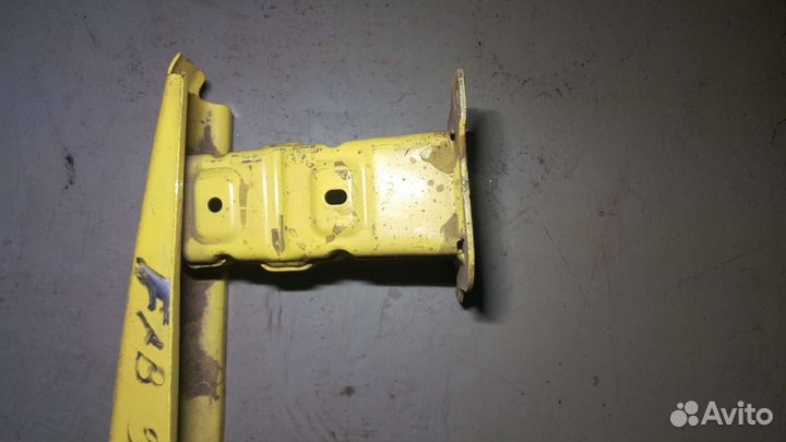 Усилитель заднего бампера Skoda Fabia 2011-2015