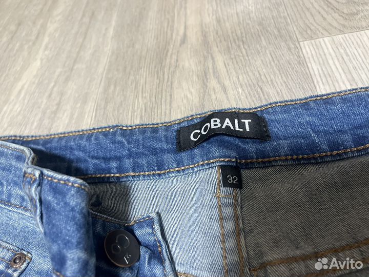 Джинсы мужские