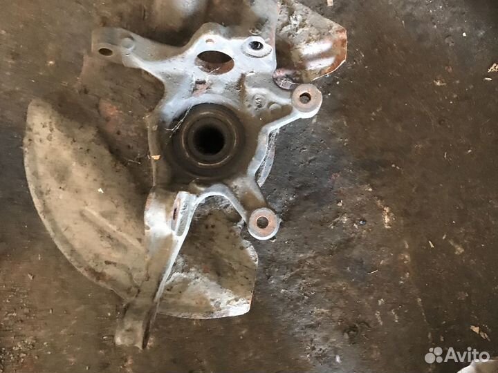 Передний поворотный поворотный кулак бмв е53