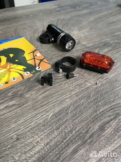 Фонарь велосипедный передний задний батарейки